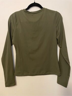Everyday Olive Green Long Sleeve Women's Tee